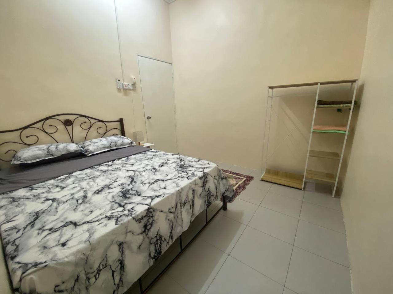 Homestay Rumoh Mok Jitra Bagian luar foto
